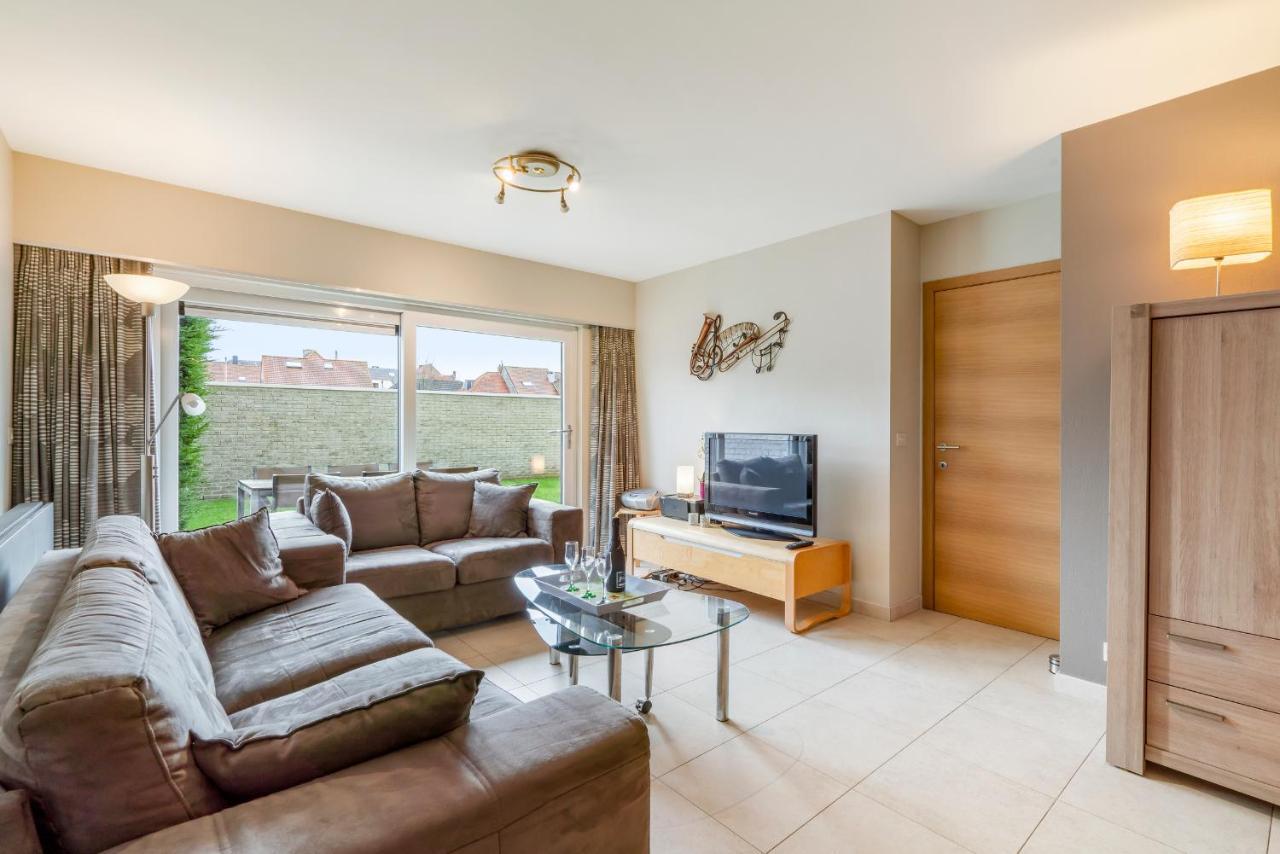 Luxury Apartment With Garden Close To The Beach Oostende Eksteriør billede