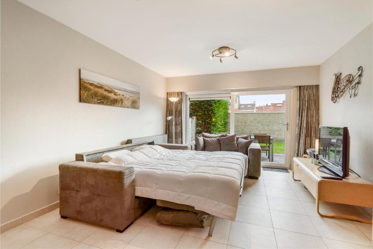 Luxury Apartment With Garden Close To The Beach Oostende Eksteriør billede