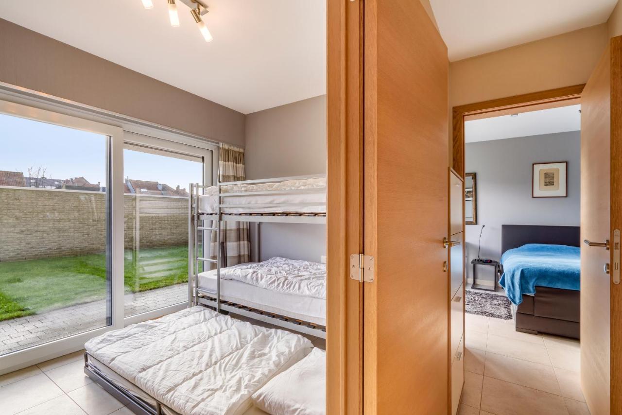 Luxury Apartment With Garden Close To The Beach Oostende Eksteriør billede